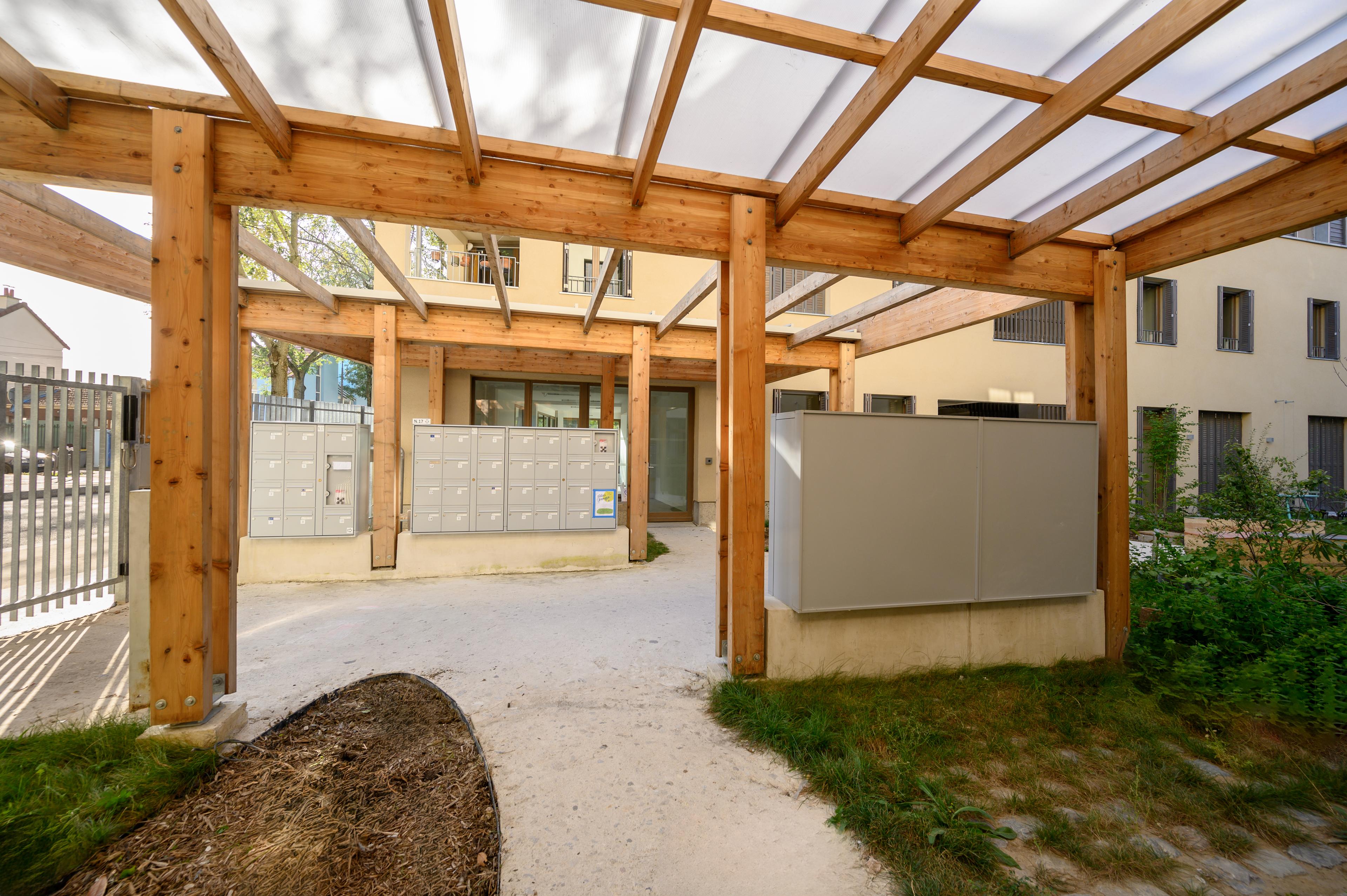 Paris Venelles — photo 5