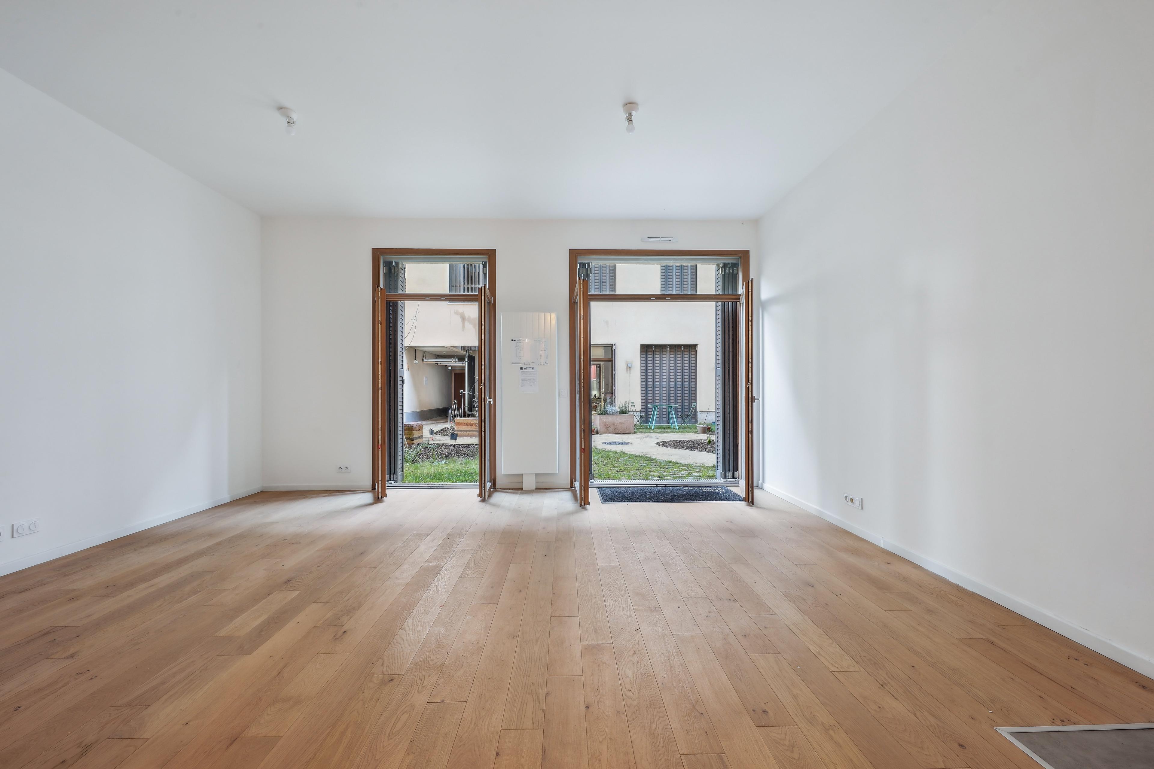 Paris Venelles — photo 12